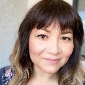 Meet your Posher, Cristal